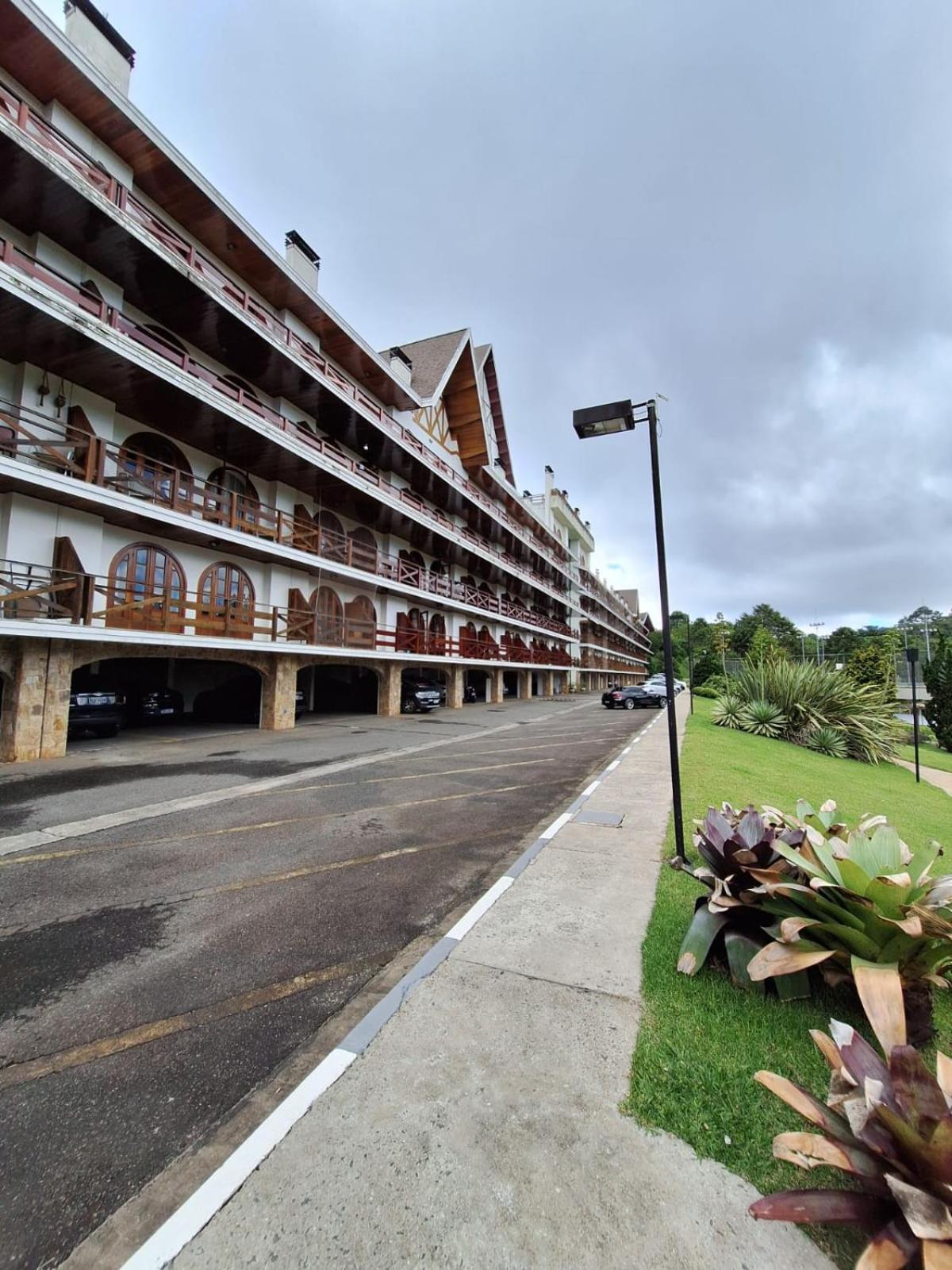 Flat Duplex Completo E Aconchegante Lägenhet Campos do Jordão Exteriör bild